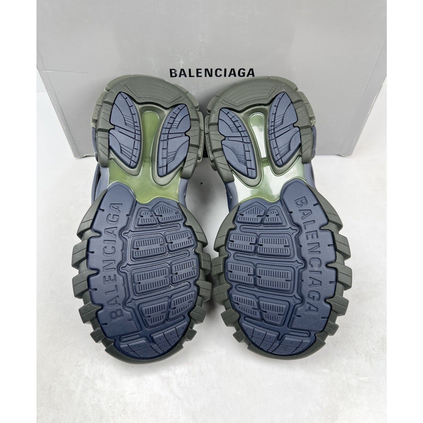 Size 40EU/7US - Balenciaga Track Green/Navy/Yellow NEW