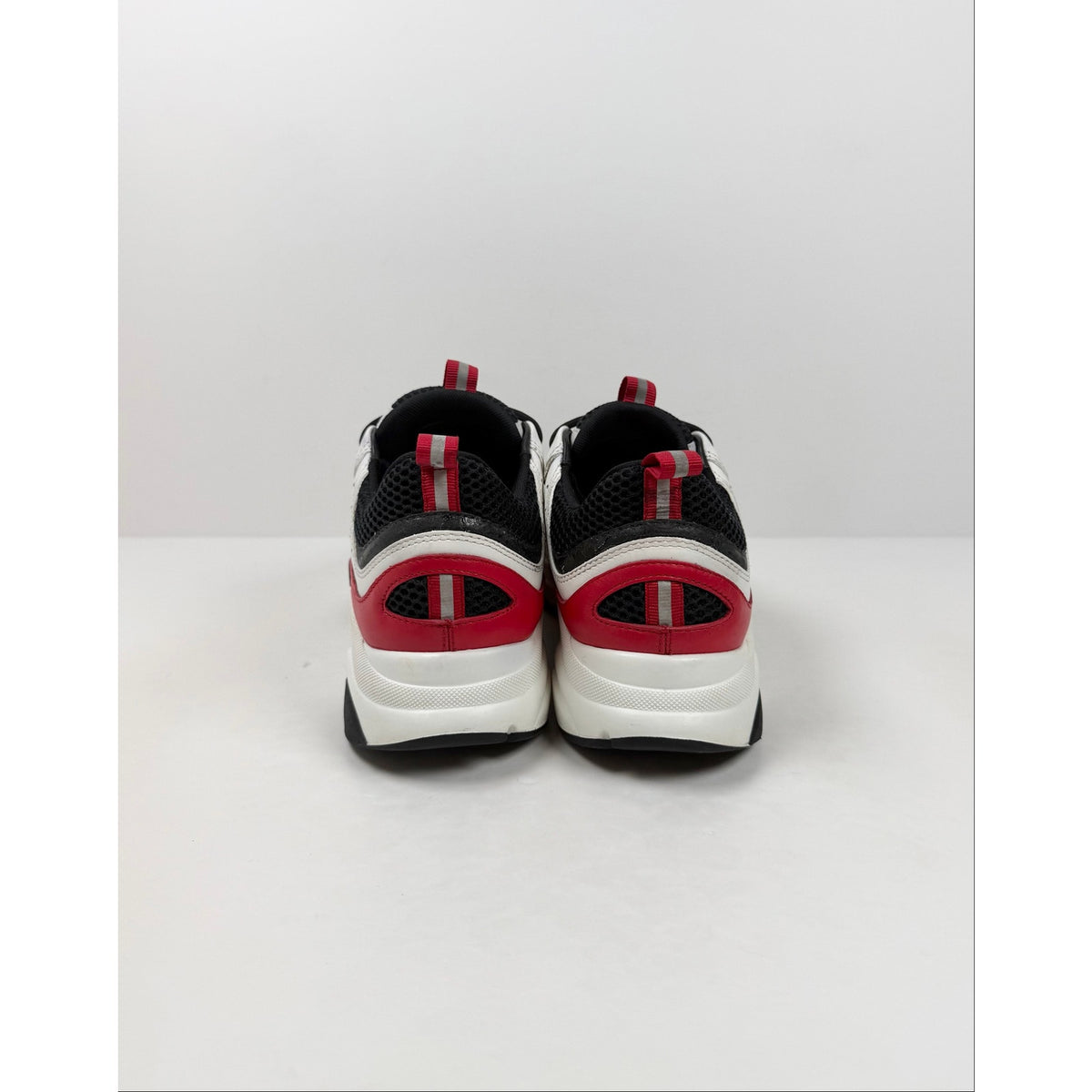 Size 41EU/8US - Dior B22 White Red