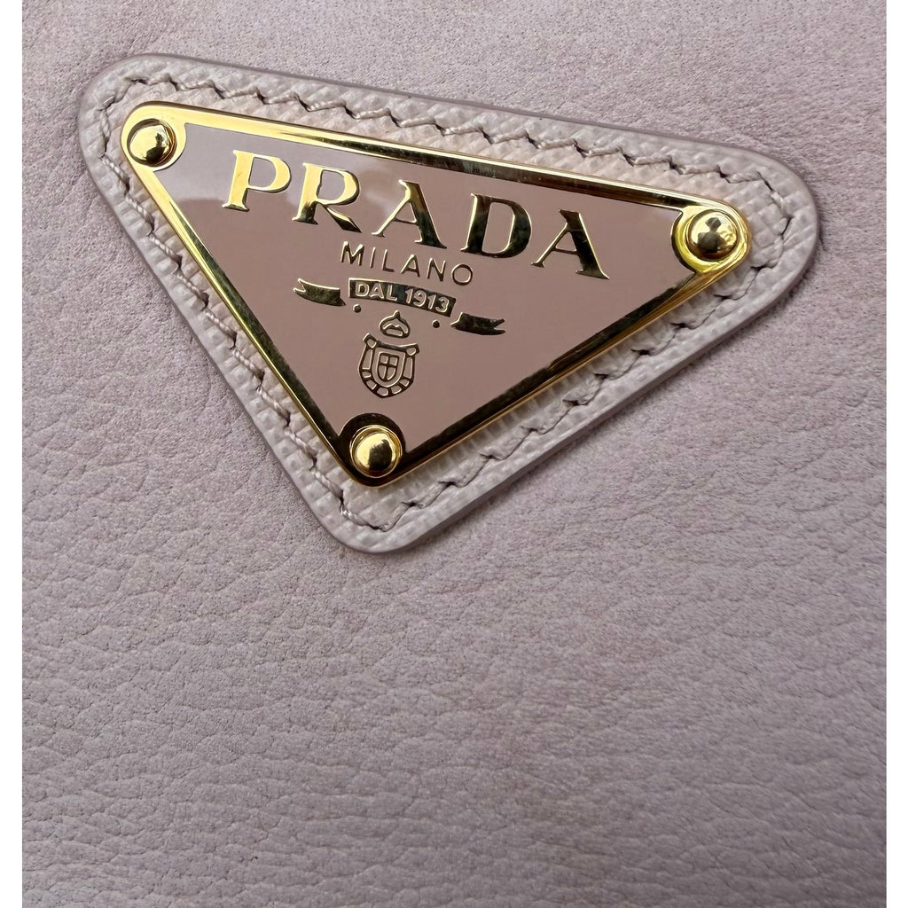 Prada Re-Edition 2005 calfskin leather mini-bag NEW