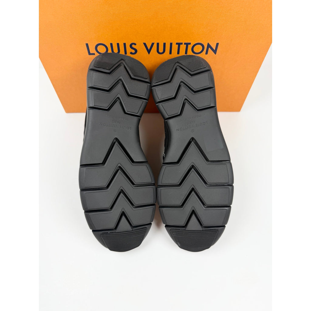 Size 7LV/8US - Louis Vuitton Fastlane Monogram Denim NEW