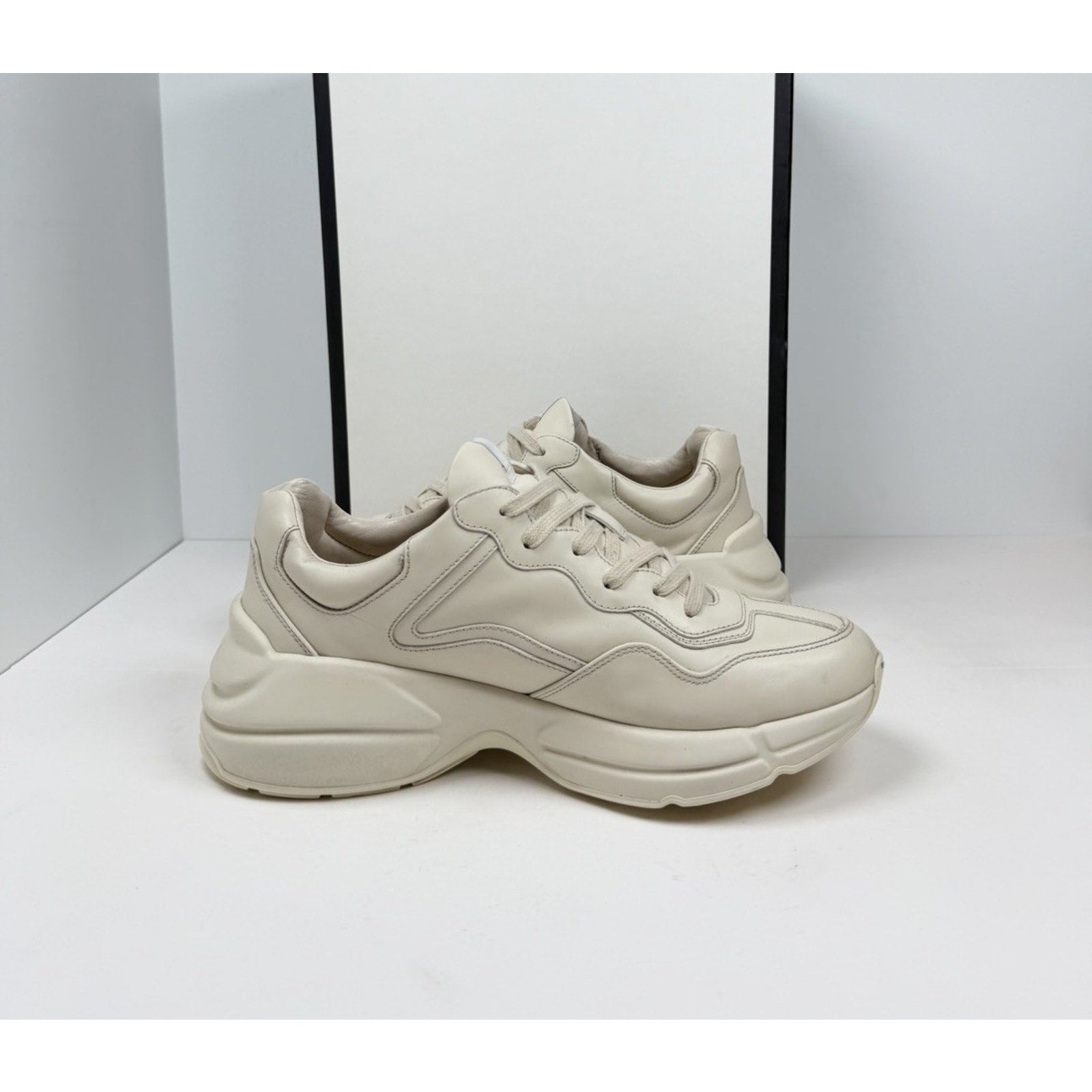 Size 7.5US - Gucci Rython Ivory Leather Hawaii