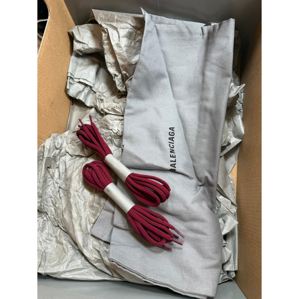 Size 36/6 - Balenciaga Track Burgundy Women’s