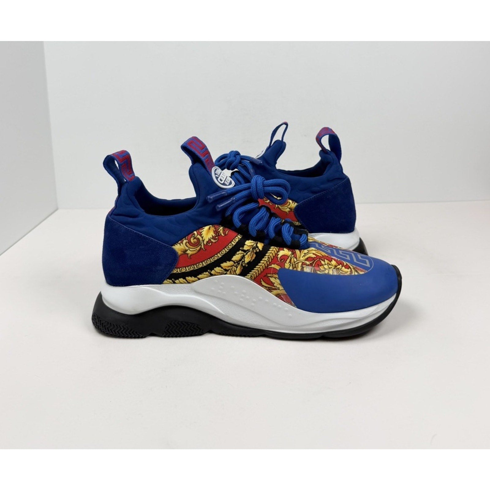 Size 40EU/7US - Versace Cross Chainer Blue
