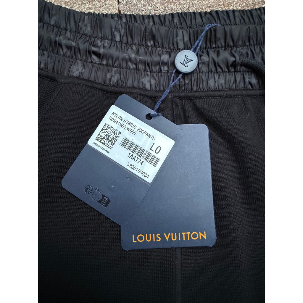 Size L - Louis Vuitton Nylon Hybrid Jogpants NEW!