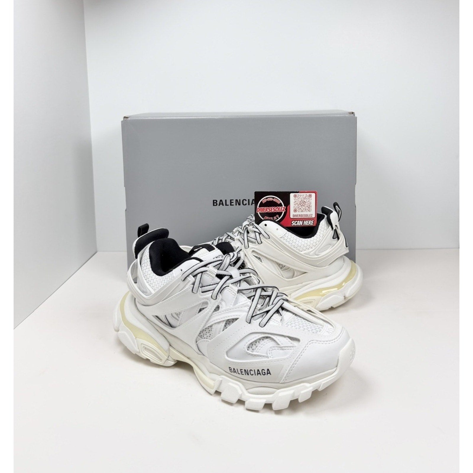 Size 40EU/7US - Balenciaga Track White NEW