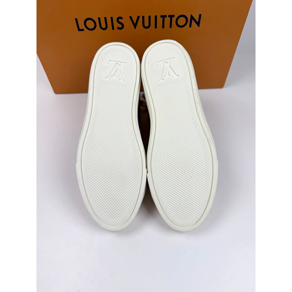 Size 6.5W - Louis Vuitton Damier High NEW!
