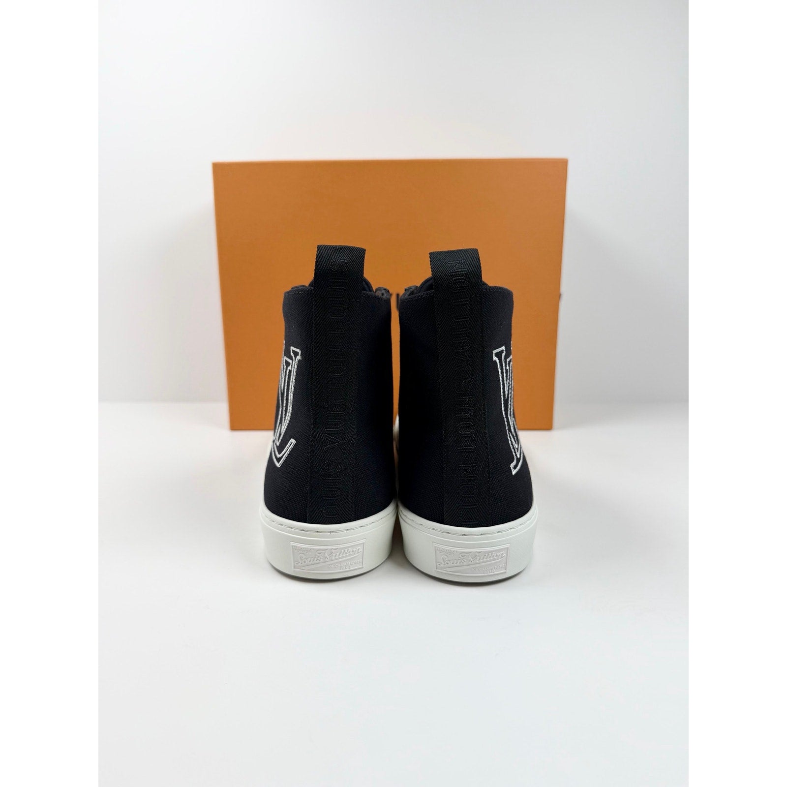 Size 8LV/9US - Louis Vuitton Tattoo High Black Orange NEW