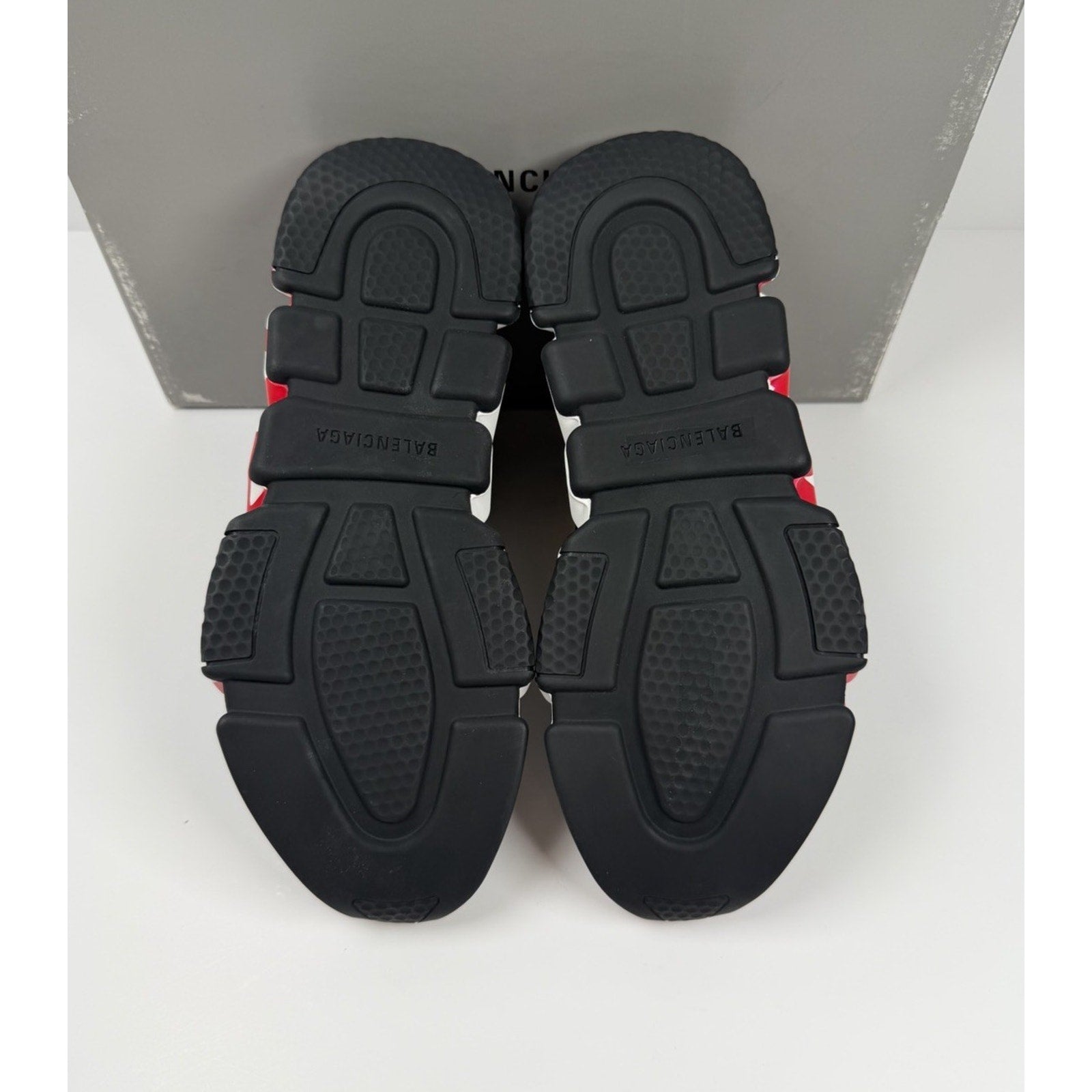 Size 41EU/8US - Balenciaga Speed Black Red Graffiti NEW