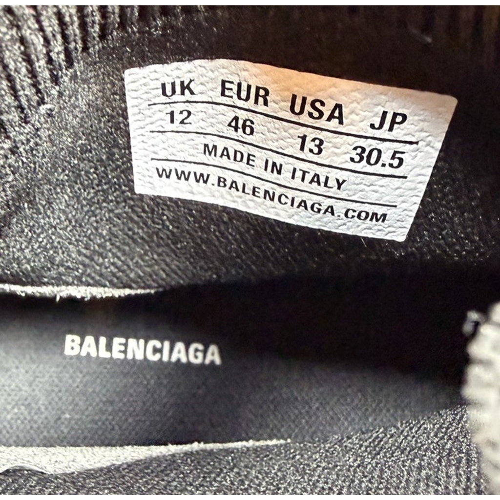 Size 46EU/13US - Balenciaga Speed Trainers Black Red Like New