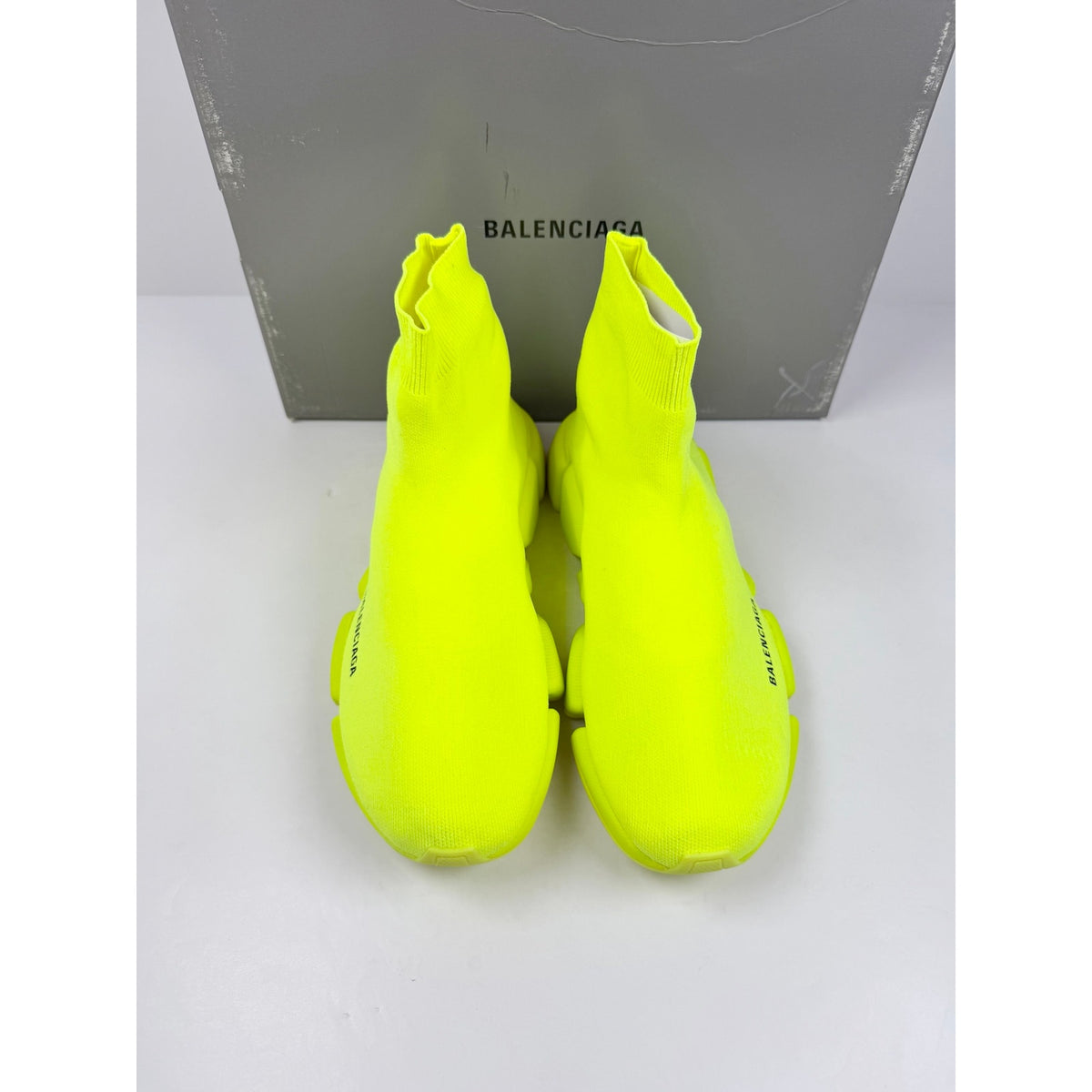 Size 43EU/10US - Balenciaga neon speed NEW!