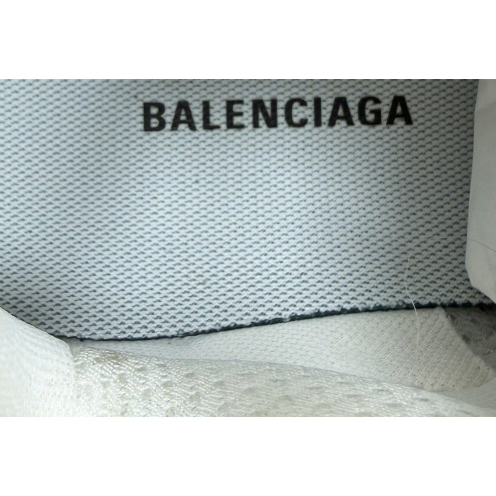 Size 34EU/4W - Balenciaga Runner White Distressed NEW