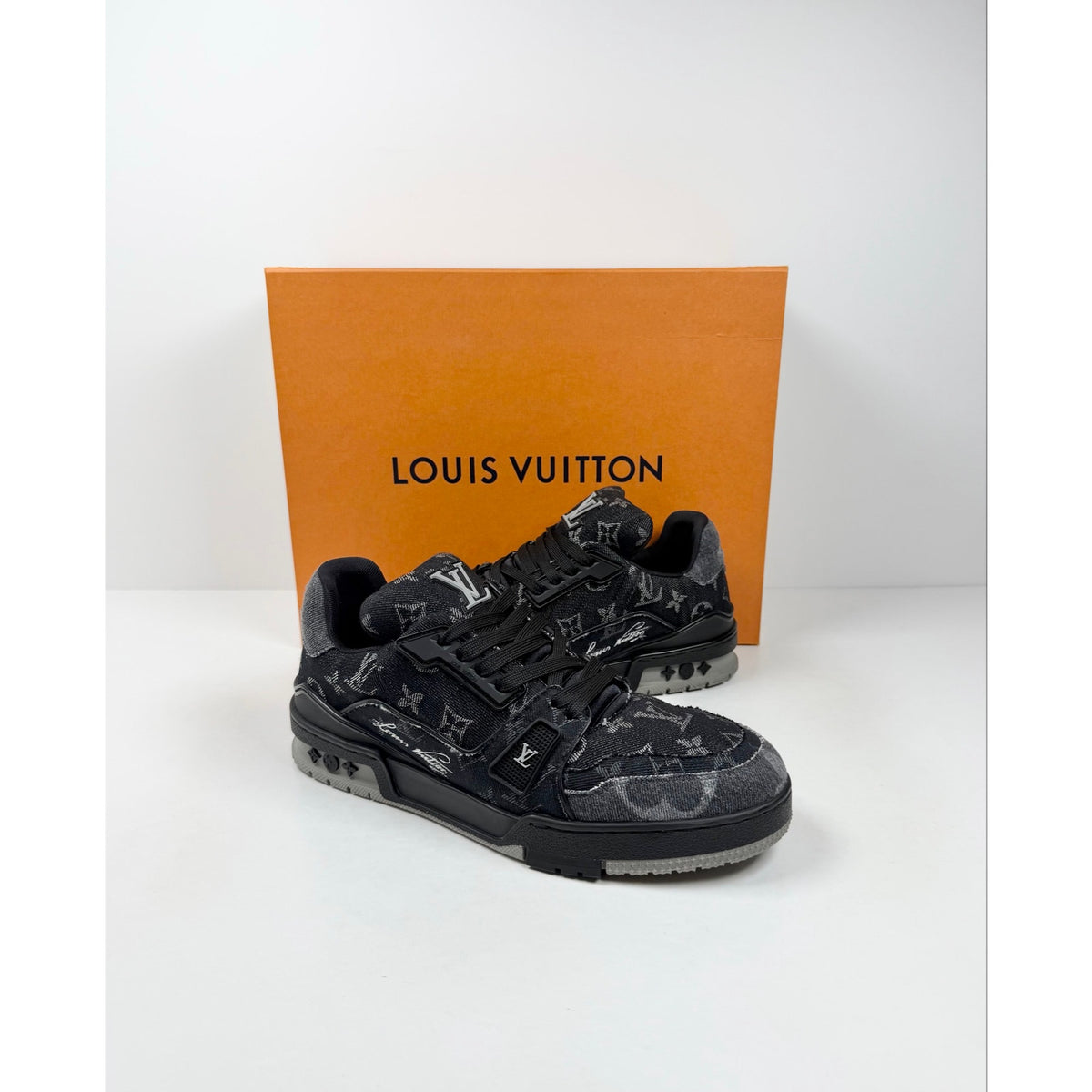 Size 7LV/8US - Louis Vuitton Monogram Denim Trainer