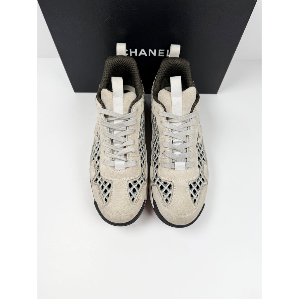Size 42EU/9US - Chanel Interlocking CC Sneakers