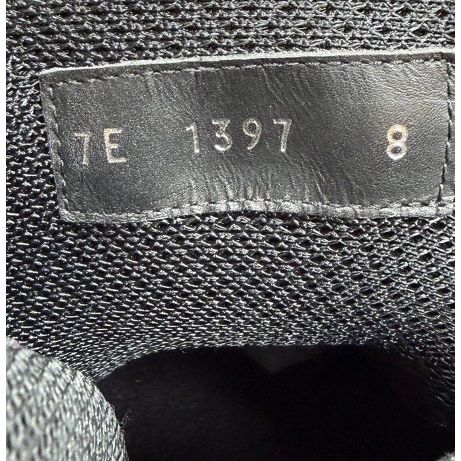 Size 8UK/9US - Fendi Vitello Logo Leather High Like New