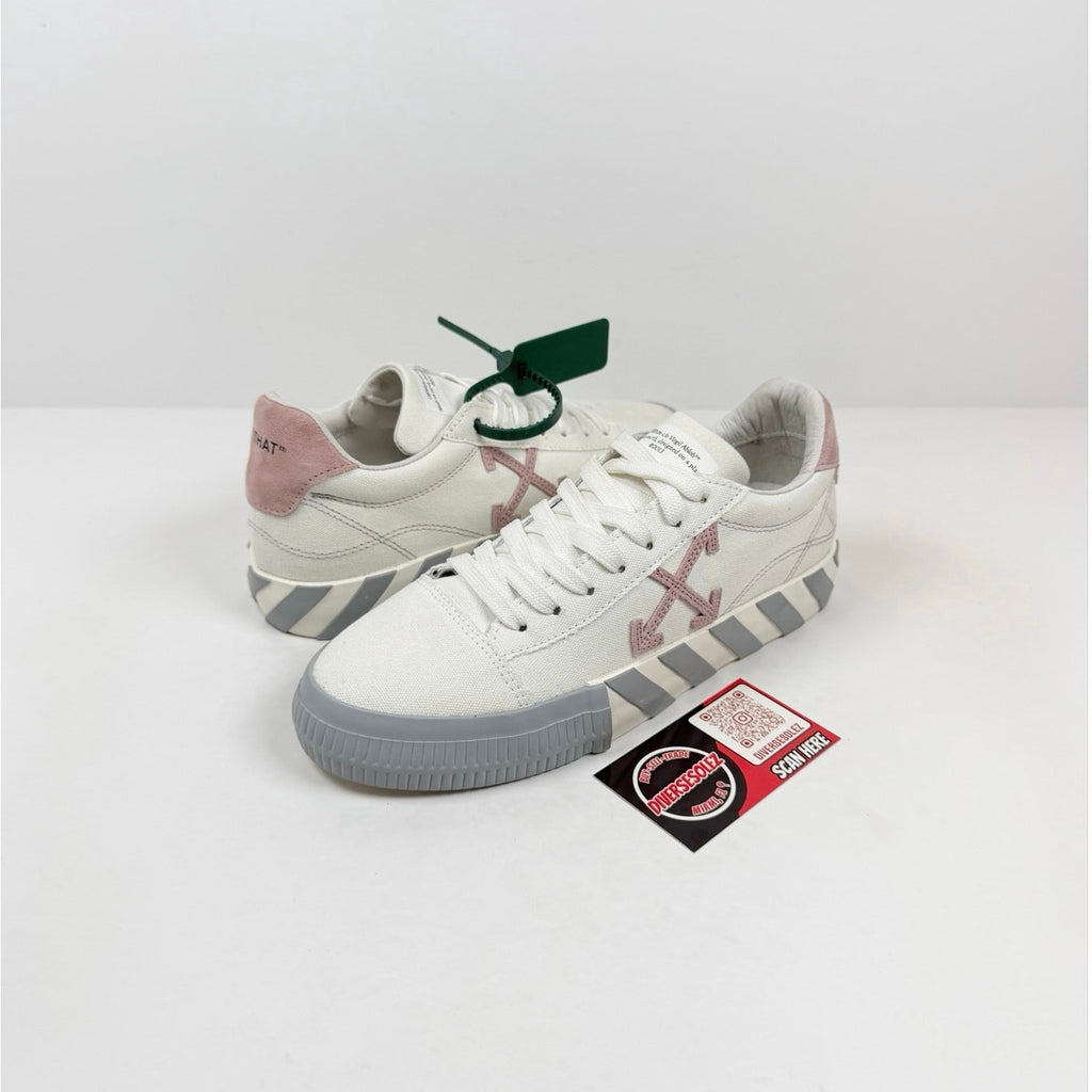 Size 39/9 - Off-White Vulc Low Canvas NEW