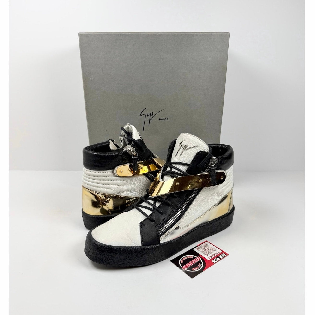 Size 44EU/11US - Giuseppe Zanotti V Strap High Top