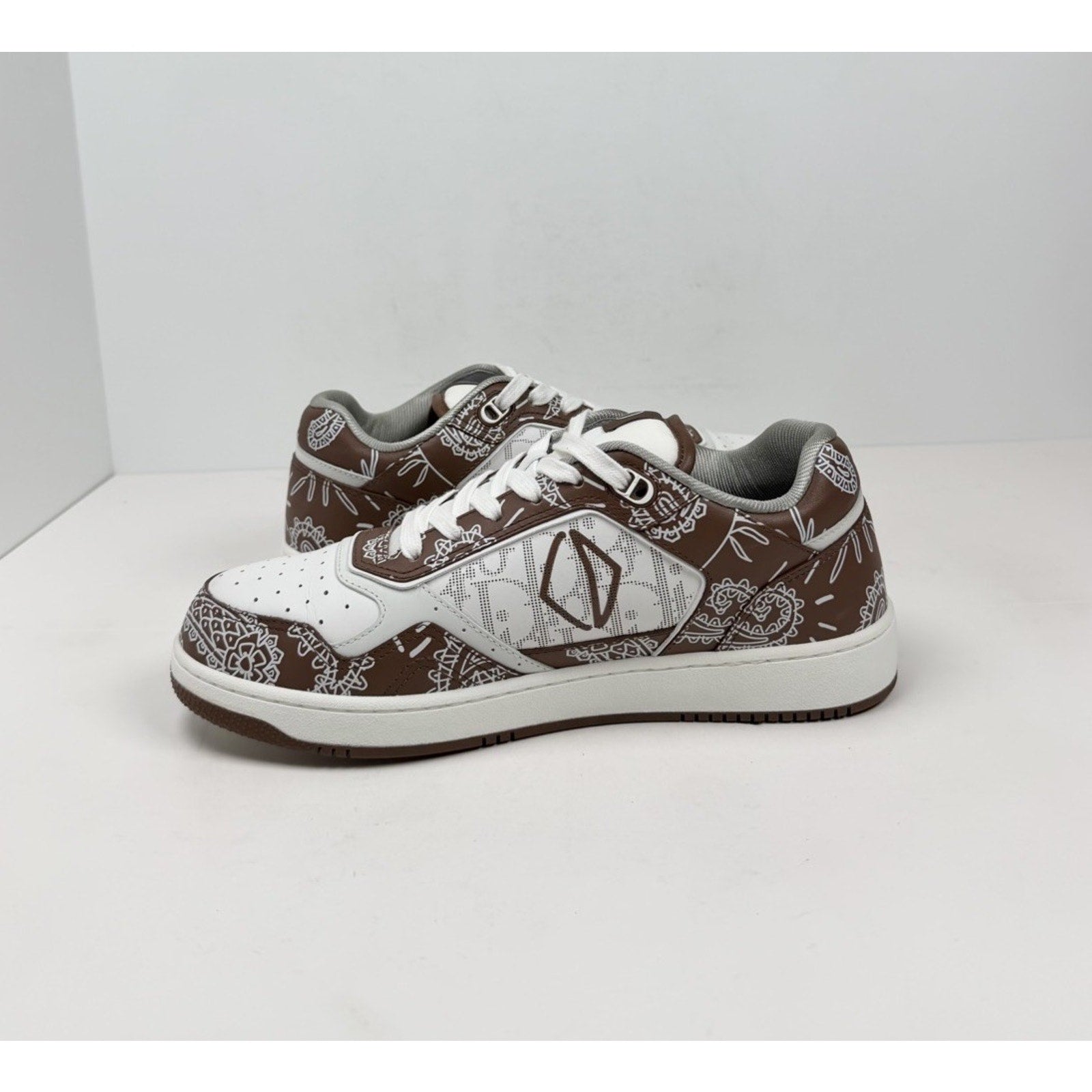 Size 41EU/8US - Dior B27 Paisley Brown Oblique