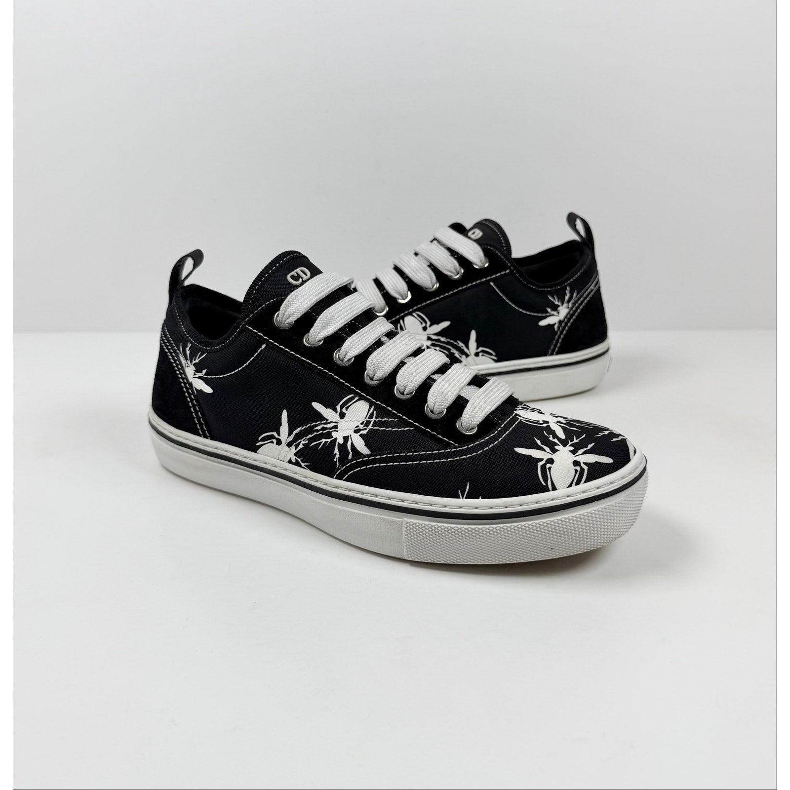 Size 7.5 - Dior Low Top Canvas Bee Sneakers