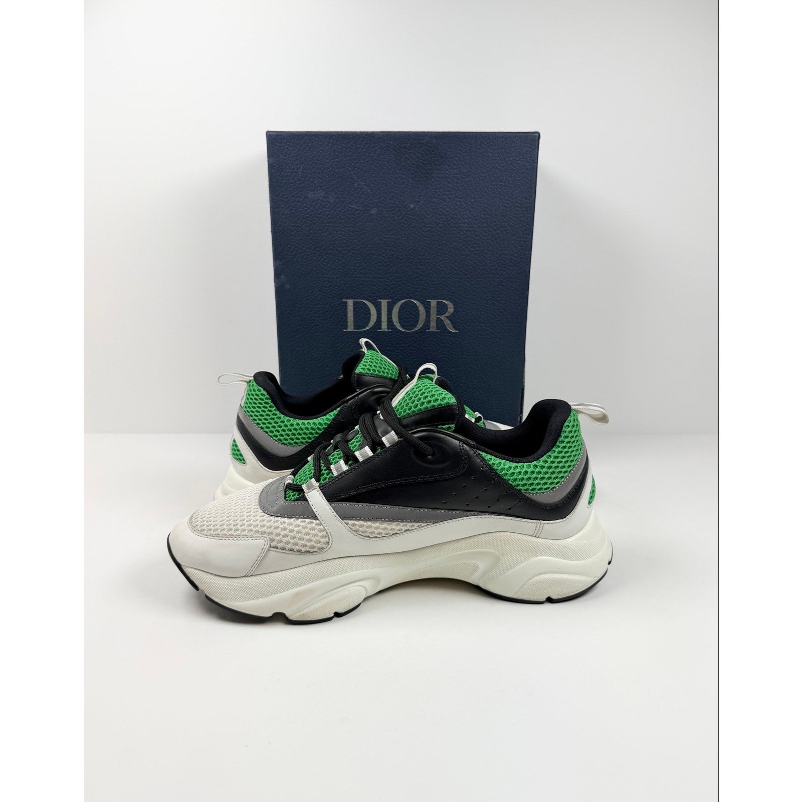 Size 47EU/14US - Dior B22 White Green