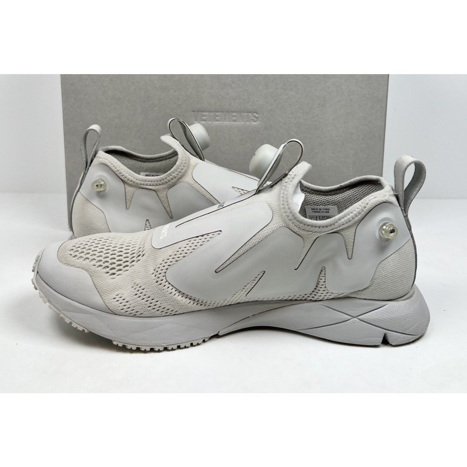 Size 9US - Reebok x Vetements Pump