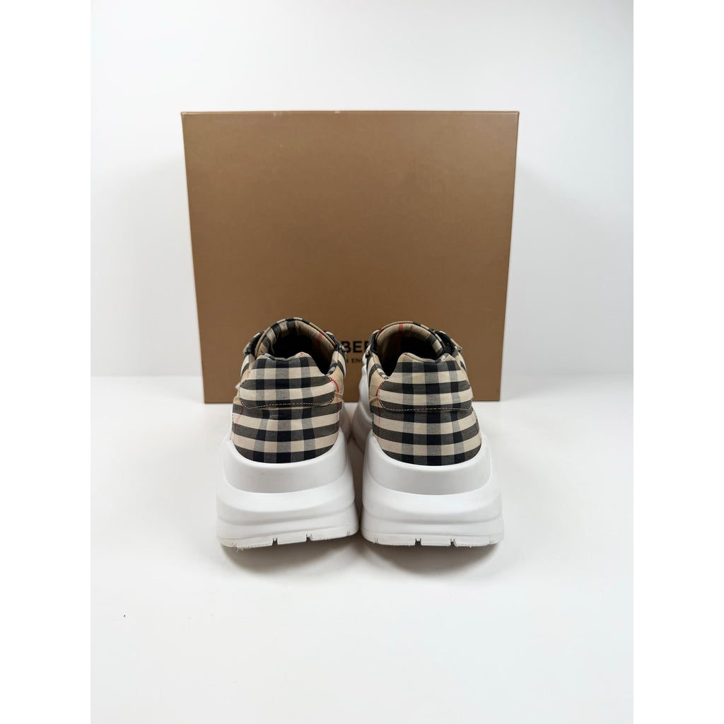 Size 45EU/12US - Burberry Ramsey Vintage Check