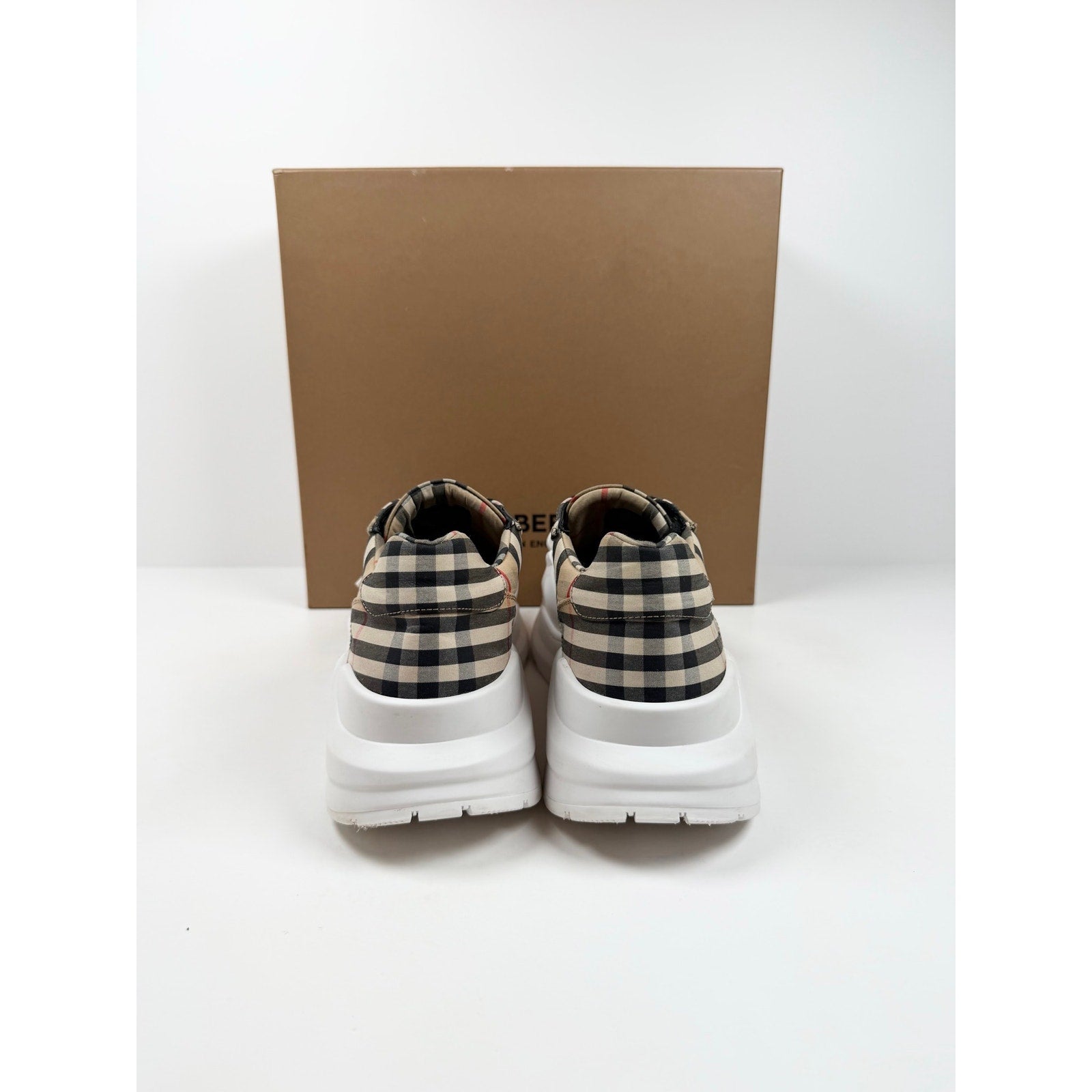 Size 45EU/12US - Burberry Ramsey Vintage Check