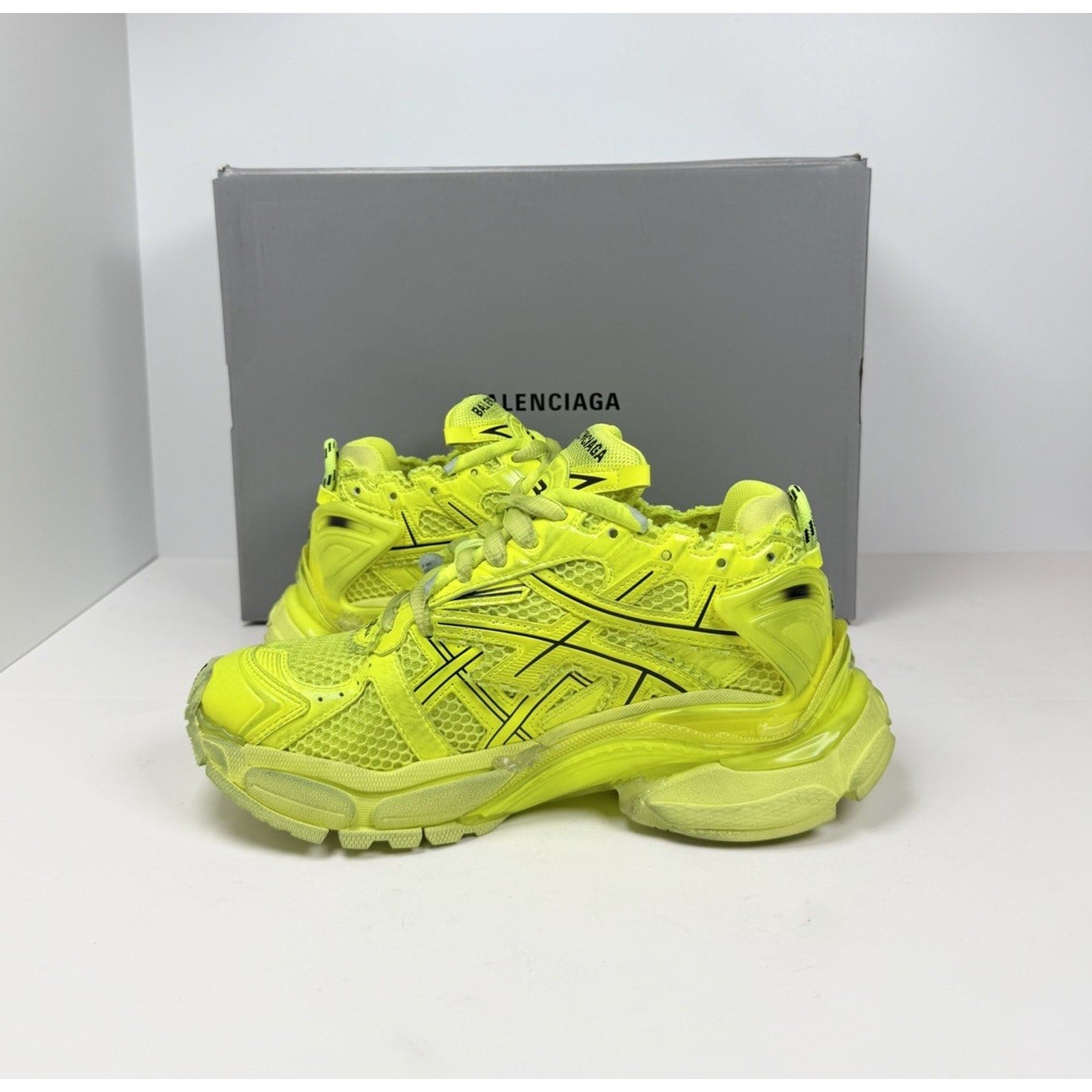 Size 37EU/7W - Balenciaga Runner Fluo Yellow NEW