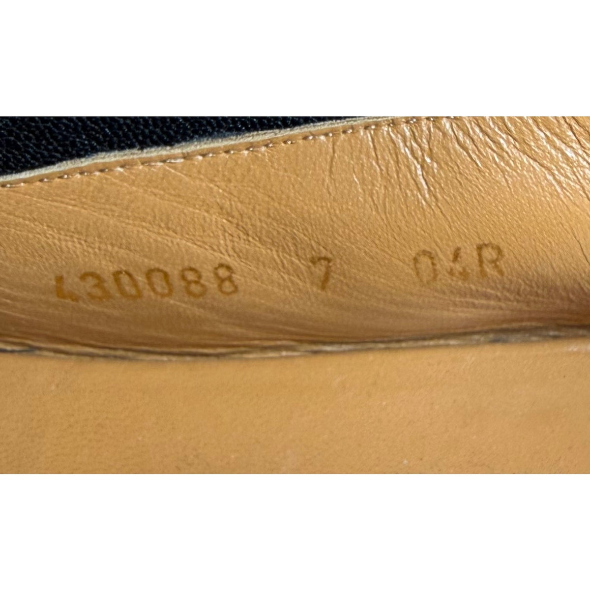 Size 7.5US - Gucci Horsebit Velvet Loafers