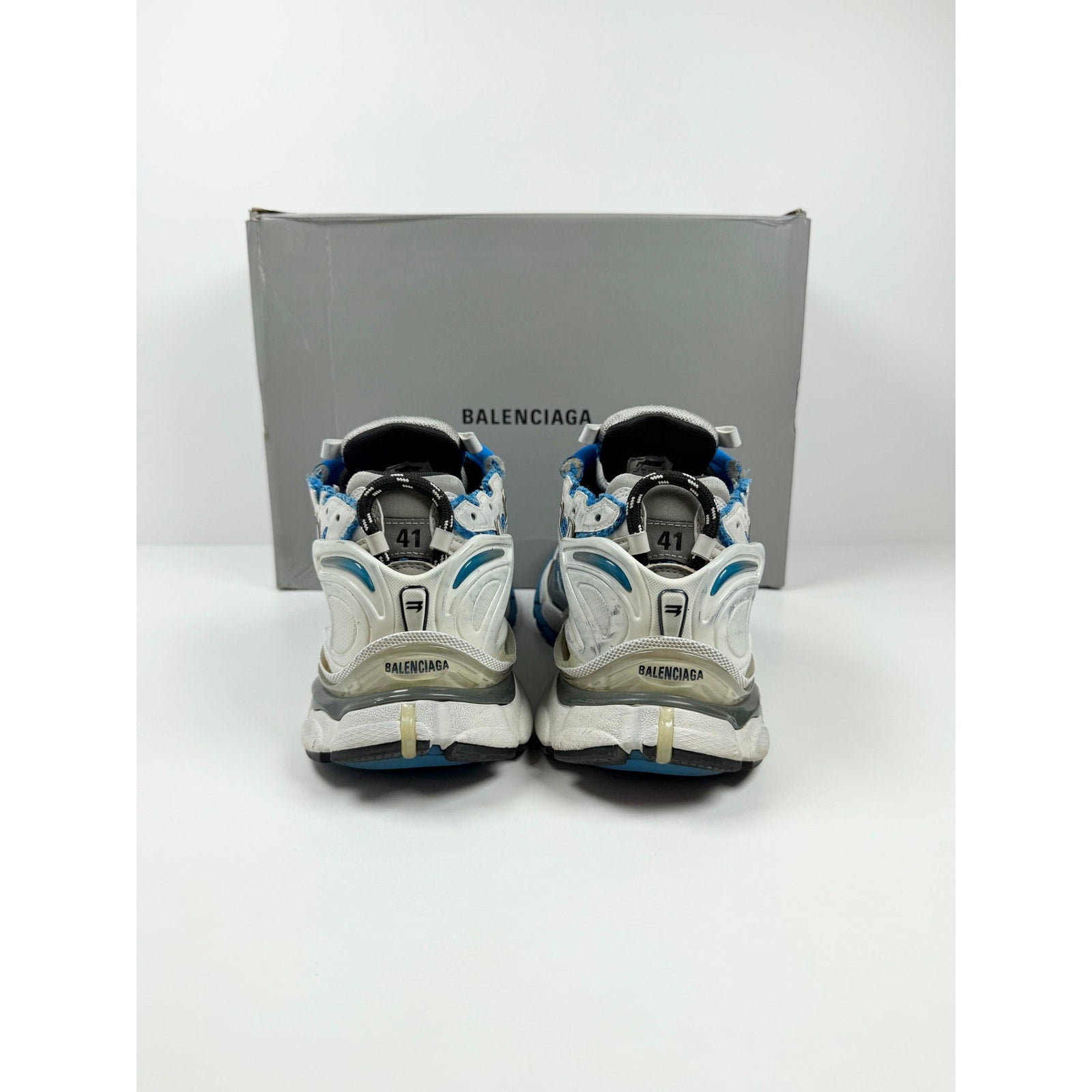 Size 41EU/8US - Balenciaga Runner Blue White
