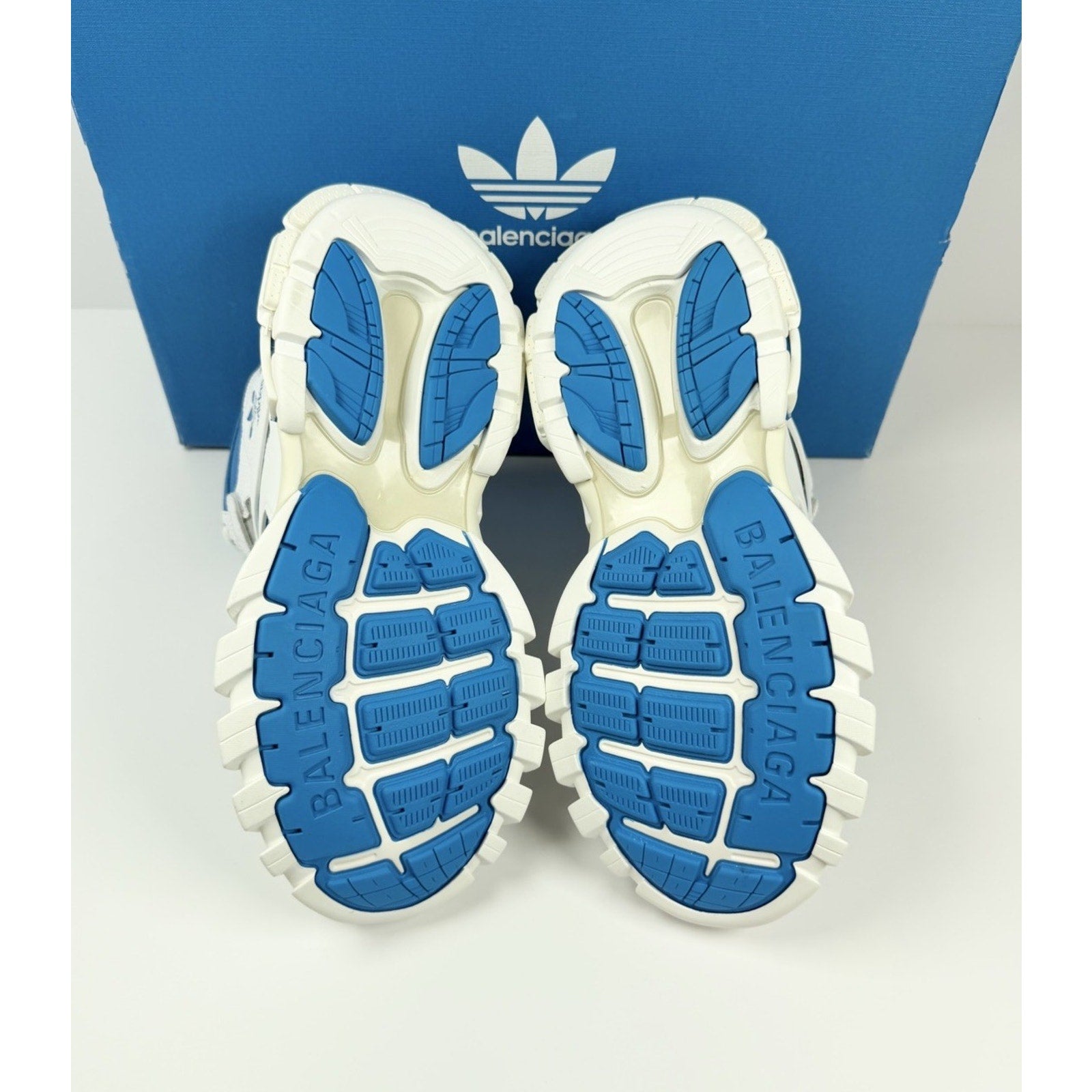 Size 42EU/9US - Balenciaga x adidas Track Forum High NEW