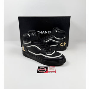 Size 42EU/9US - Chanel Interlocking High Top NEW