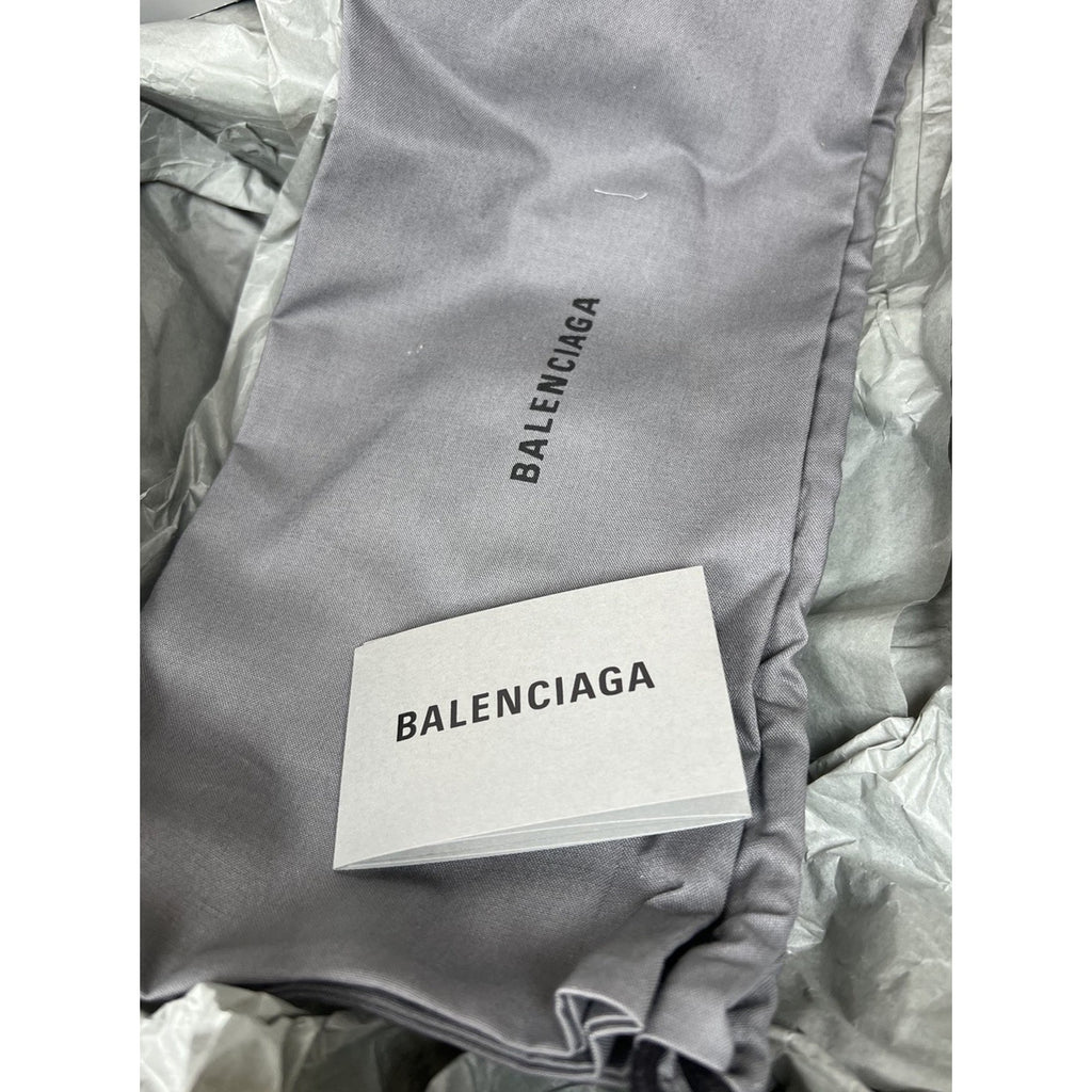 Size 34EU/4W - Balenciaga Triple S Distressed White NEW