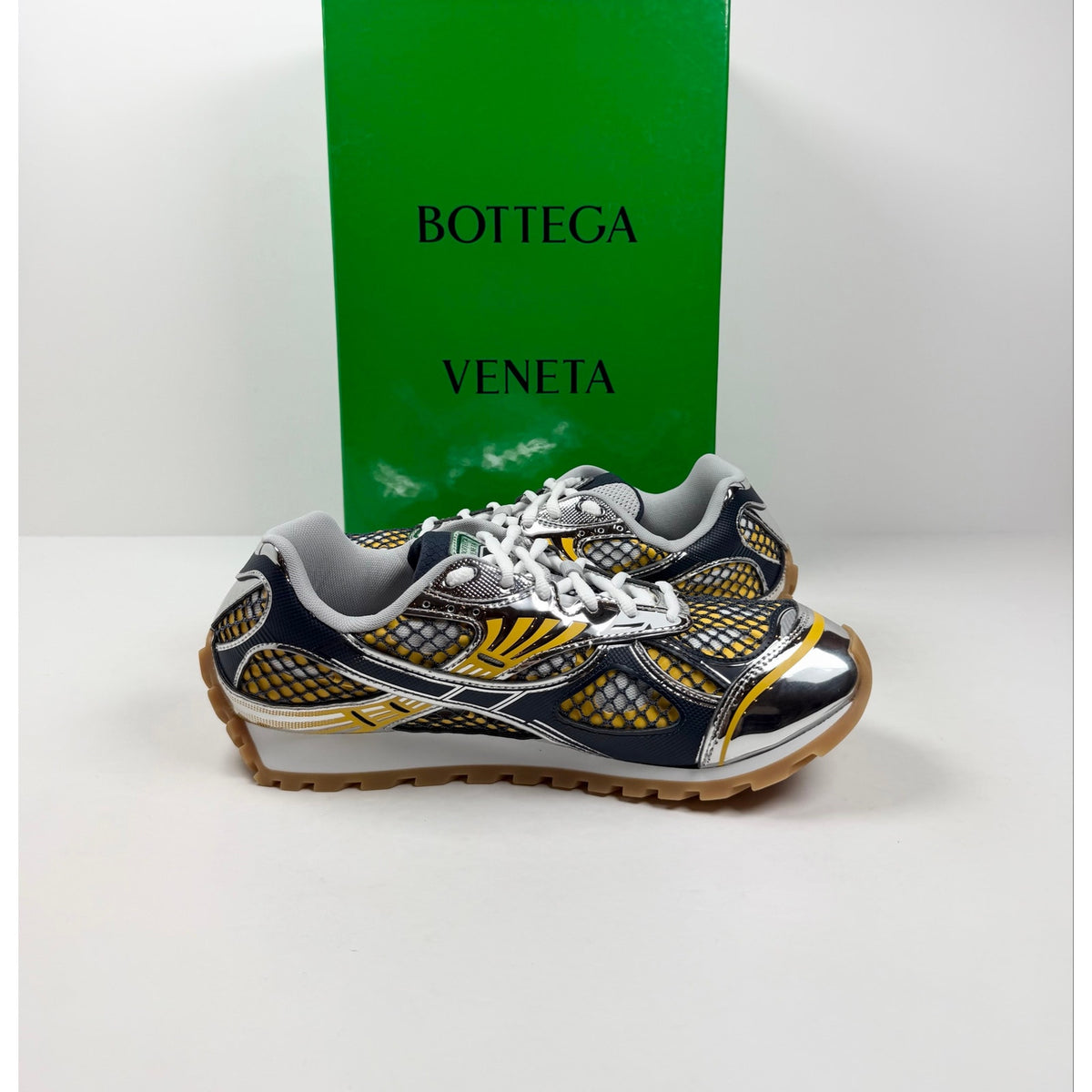 Size 43EU/10US - Bottega Veneta Orbit Taxi Denim NEW