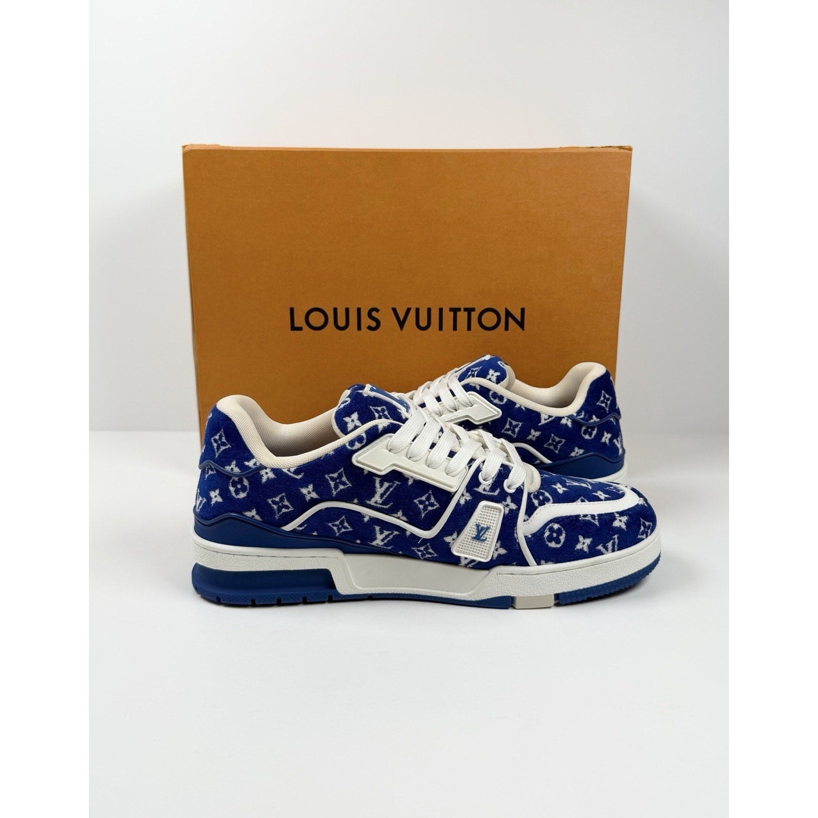 Size 8UK/9US - Louis Vuitton Monogram Textile Trainer NEW