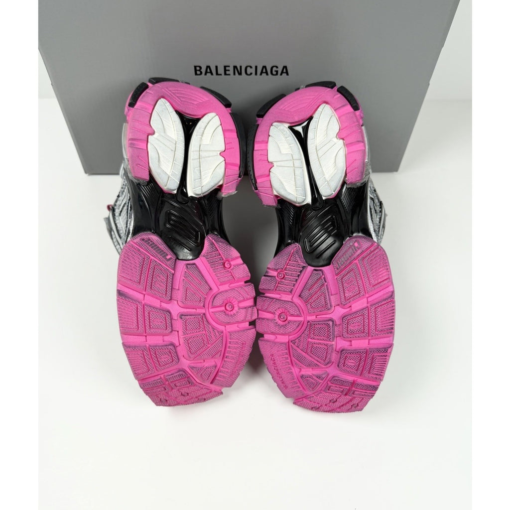 Size 37EU/7W - Balenciaga Runner Black Pink NEW