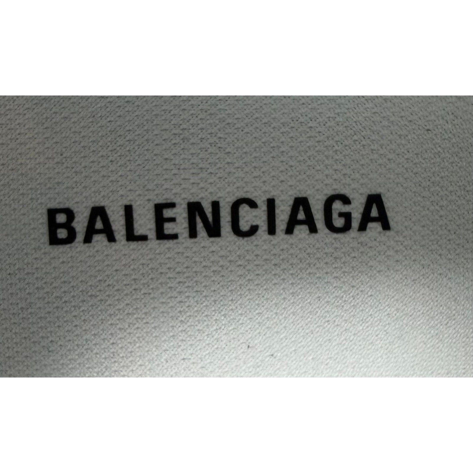Size 41EU/8US - Balenciaga Runner Gradient NEW!