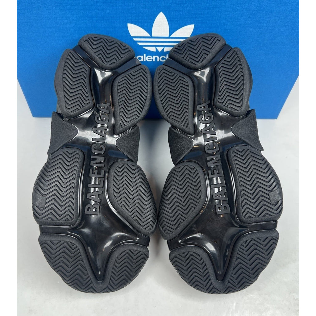 Size 34EU/4W - Balenciaga Triple S x Adidas NEW