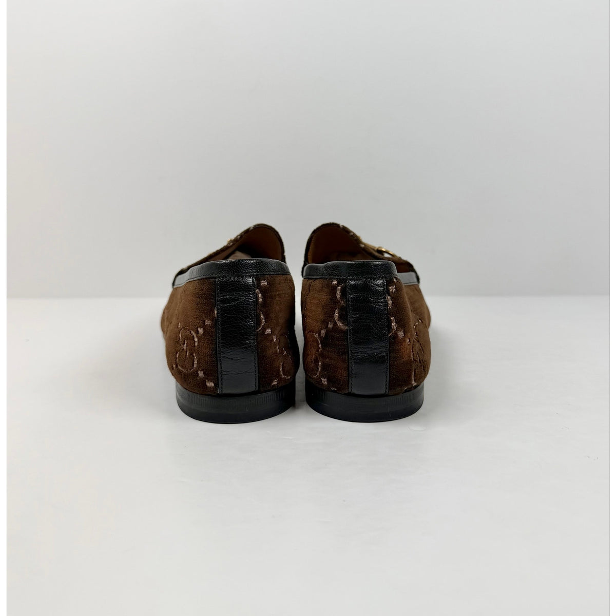 Size 7.5US - Gucci Horsebit Velvet Loafers