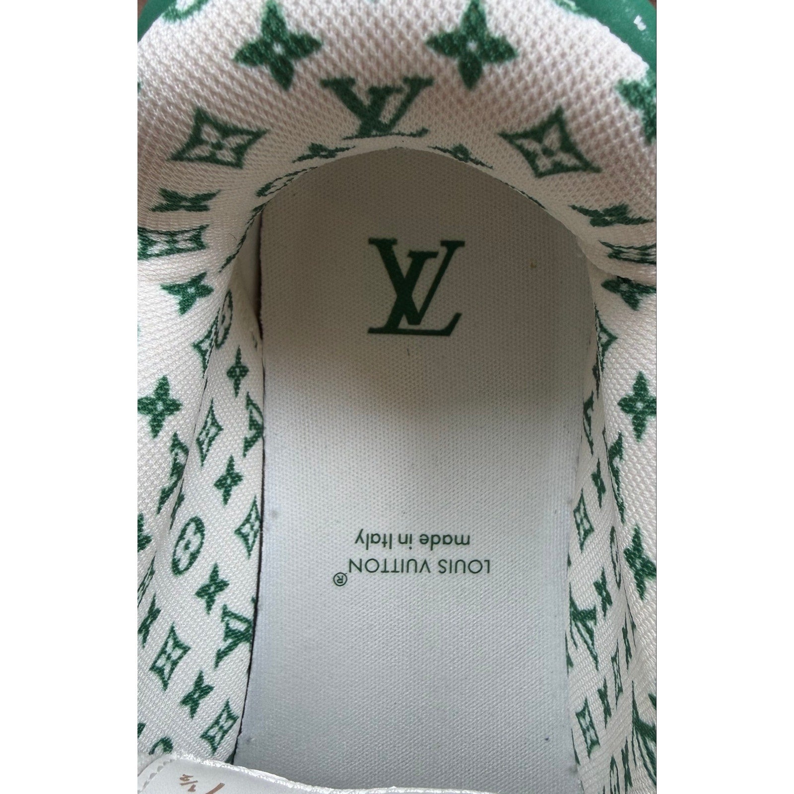 Size 7.5UK/8.5US - Louis Vuitton Skate White Green