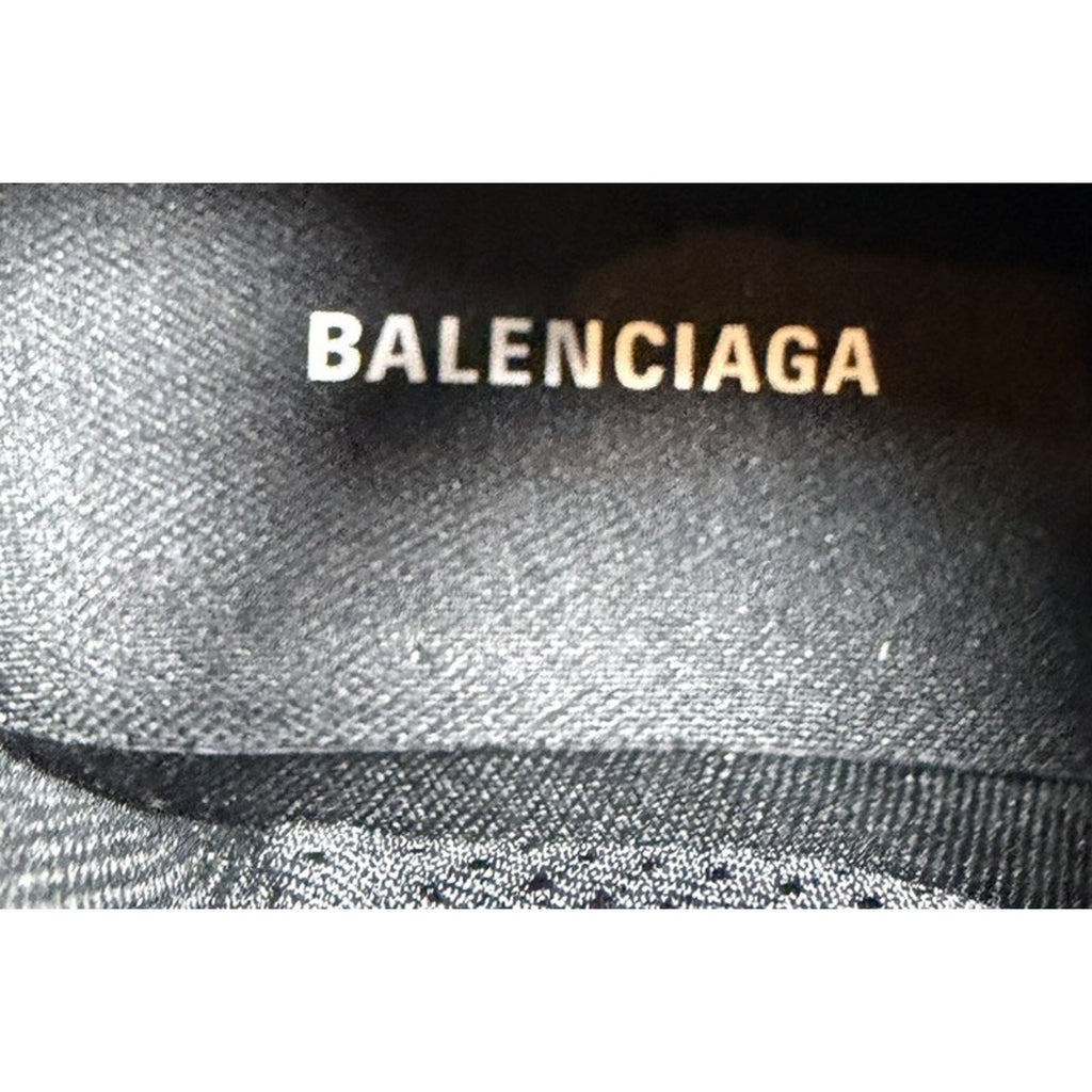 Size 35EU/5W - Balenciaga Runner NEW