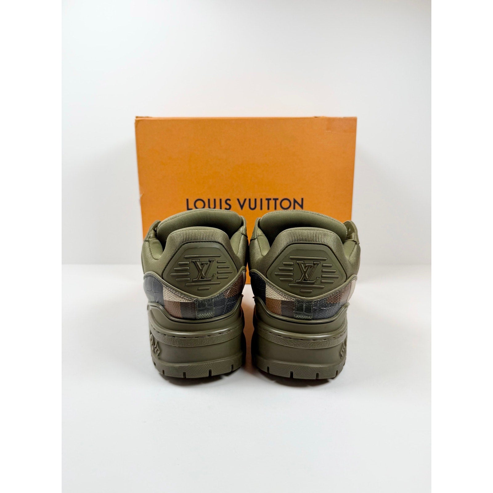 Size 8UK/9US - Louis Vuitton Maxi Green Damoflage