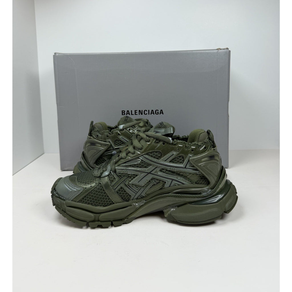 Size 39EU/6US - Balenciaga Runner Olive Green NEW