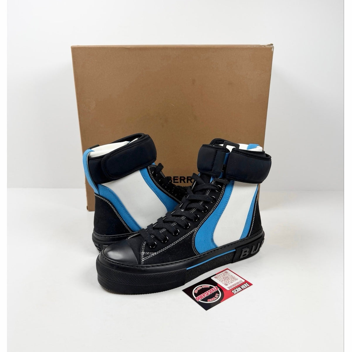 Size 40EU/7US - Burberry High Top Black Blue