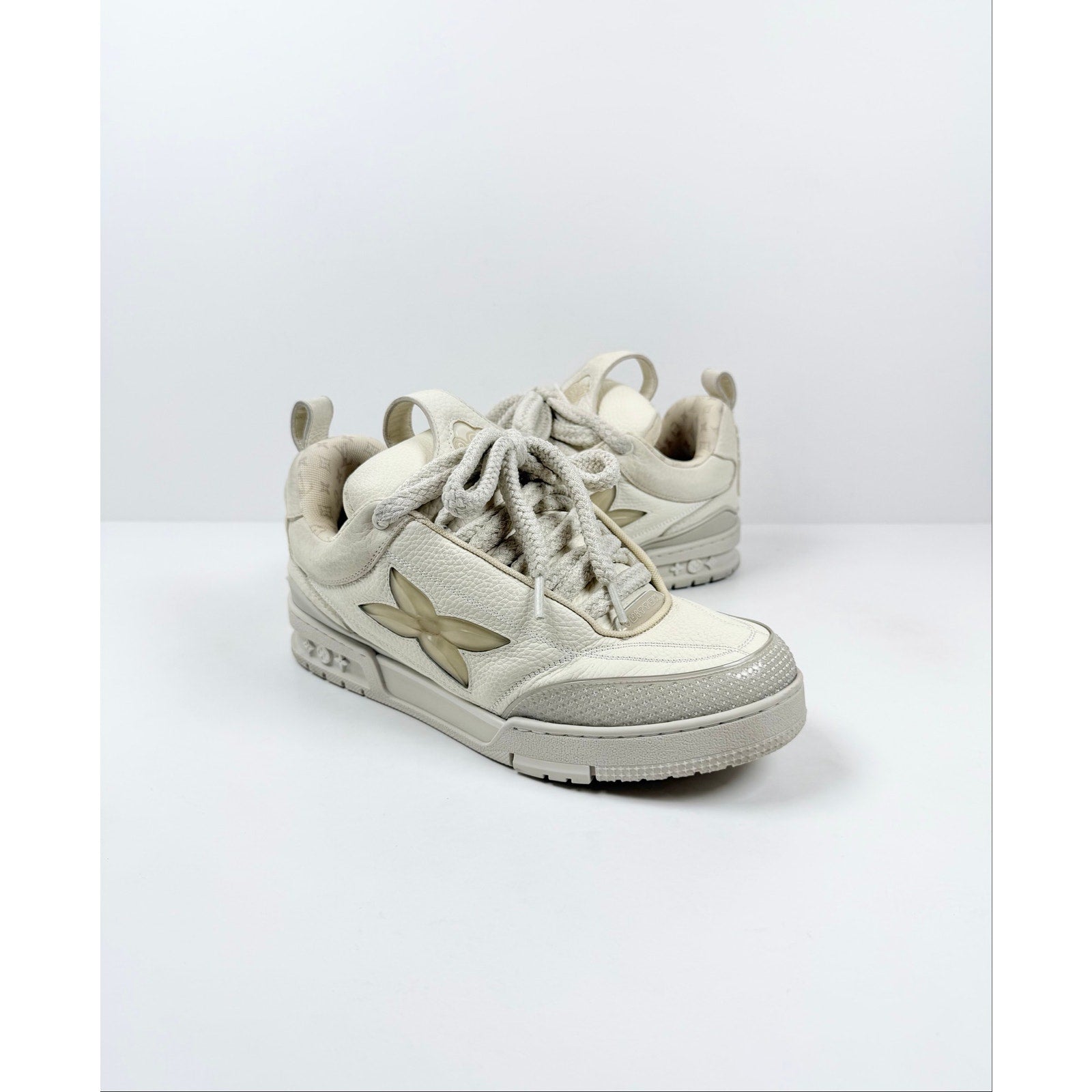 Size 8UK/9US - Louis Vuitton White Leather Skate