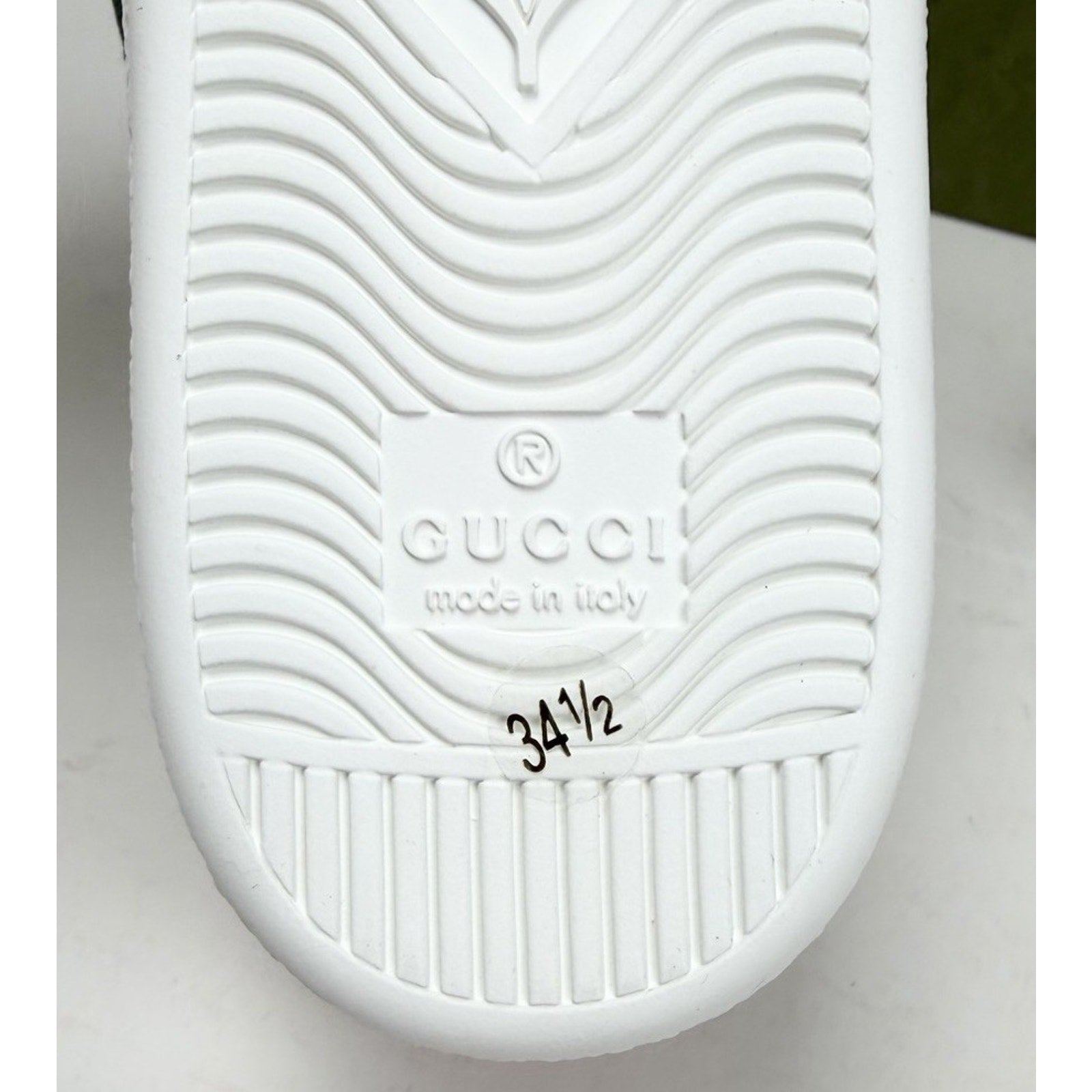 Size 4.5W - Gucci Ace Embroidered Cherry Leather NEW