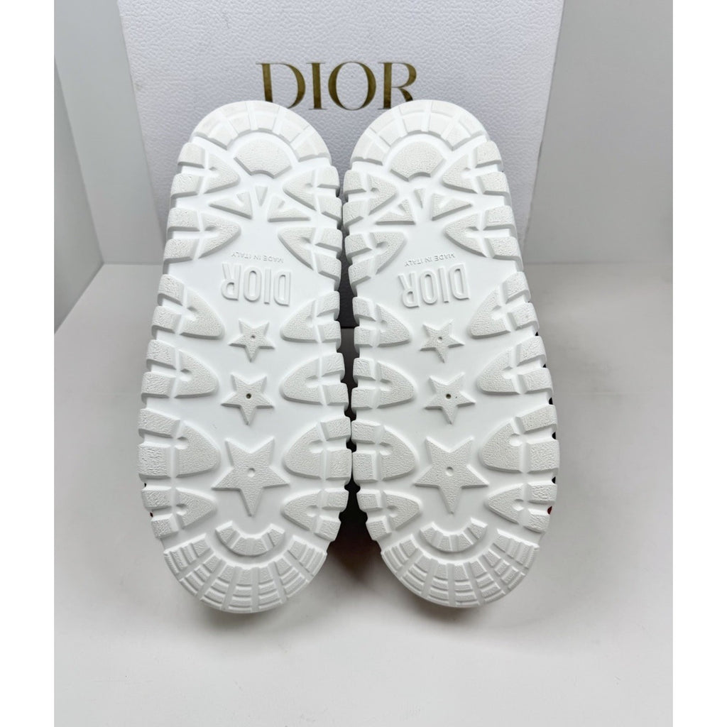 Fits Size (8-9) Christian Dior Alps Snow Boots NEW