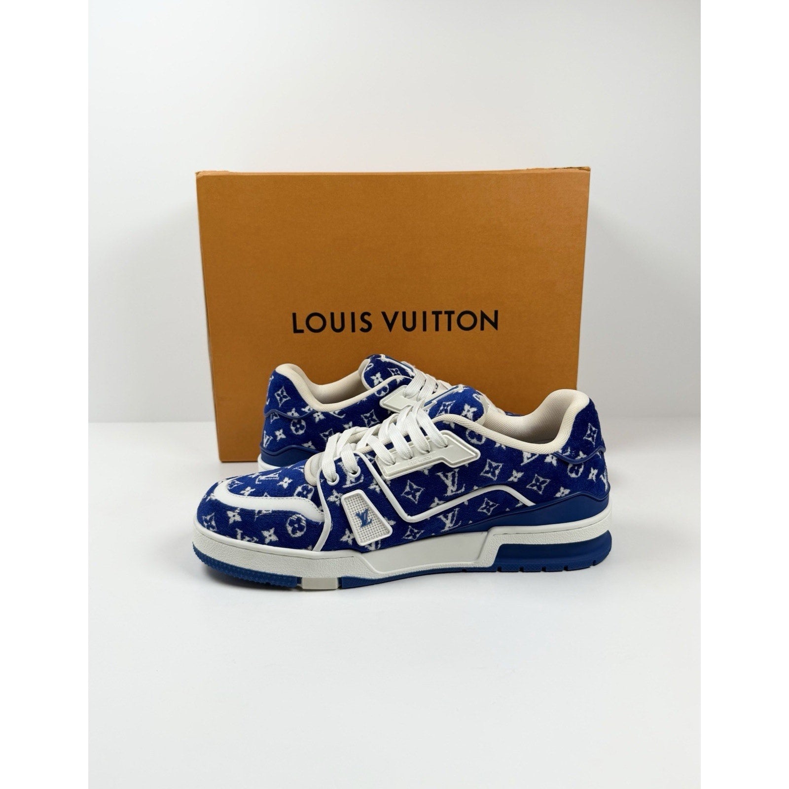 Size 8UK/9US - Louis Vuitton Monogram Textile Trainer NEW