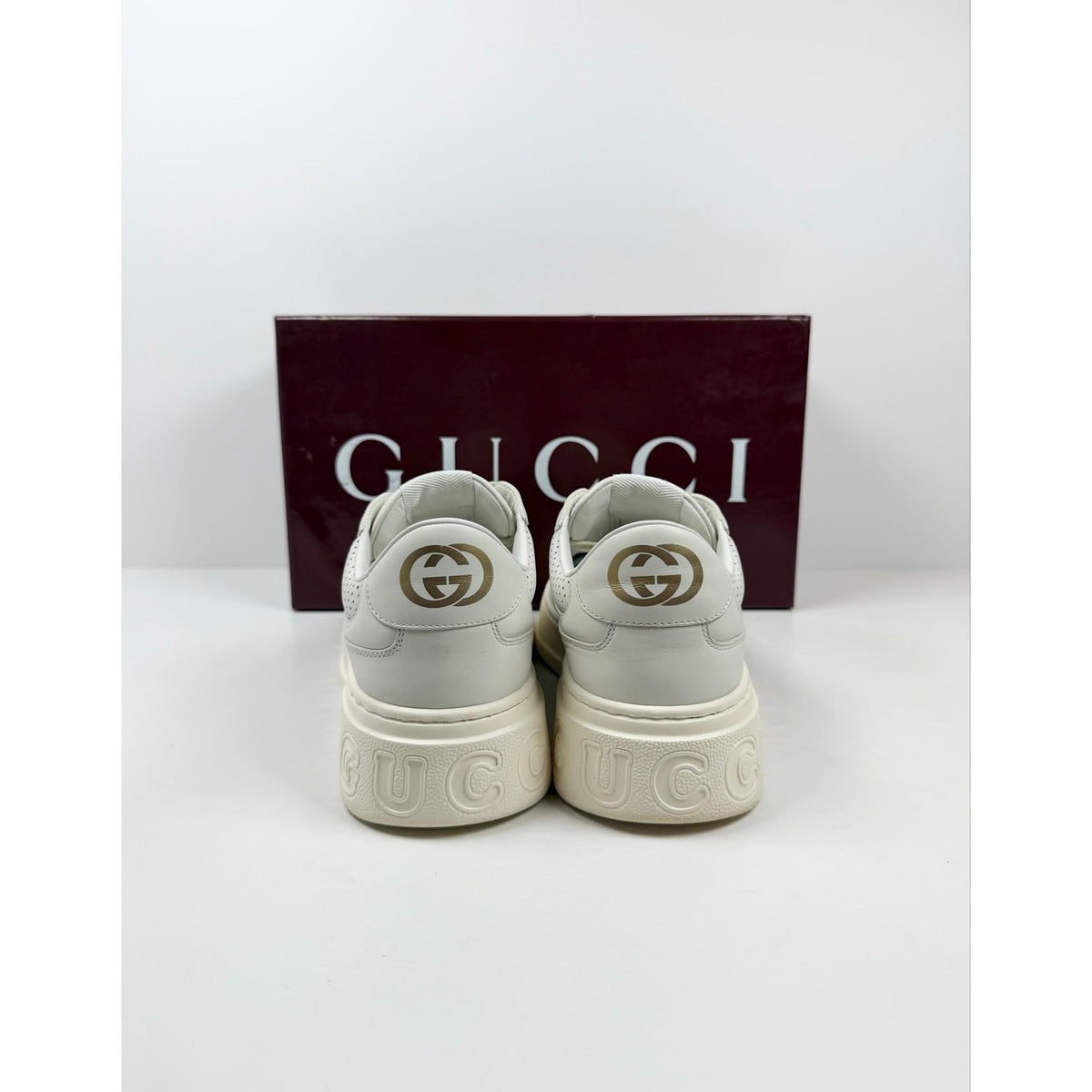 Size 8US - Gucci Embossed Leather Low Top