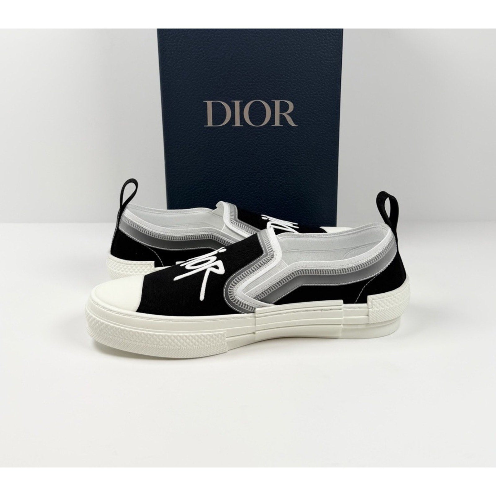Size 41EU/8US - Dior Slip On Black White Sneakers NEW