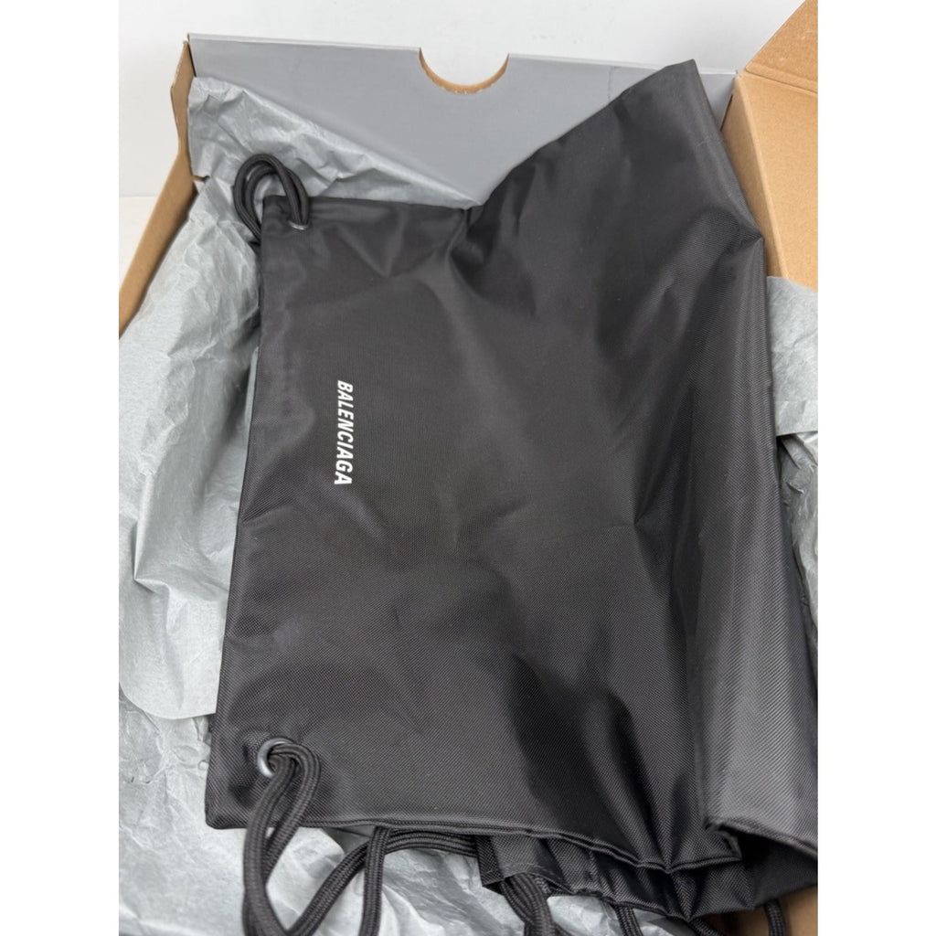 Size 43EU/10US - Balenciaga Runner Distressed NEW
